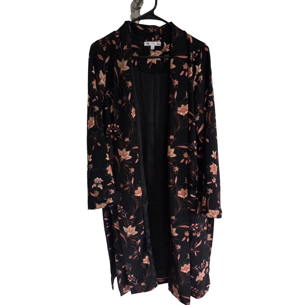 DR2 Black and Pink Floral Robe